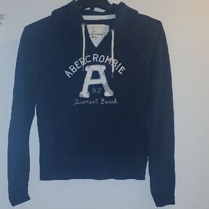 Abercrombie & Fitch Dark Blue Pullover L
